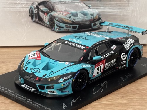 Signed spark konrad - 1:18,
