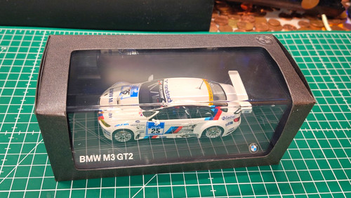 Minichamps bmw gt2 25 - bmw,
